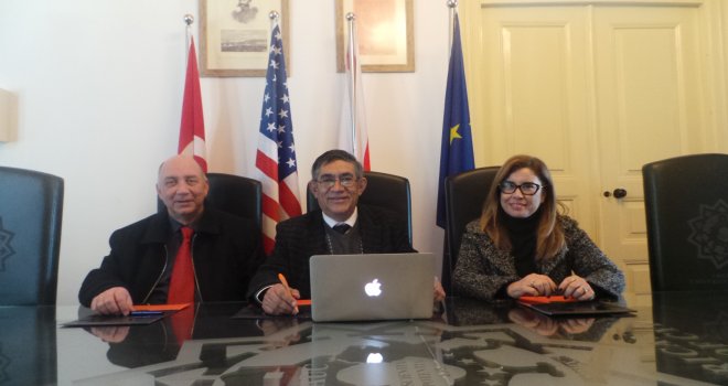 KIBRIS AMERİKAN ÜNİVERSİTESİ TL’YE GEÇİYOR