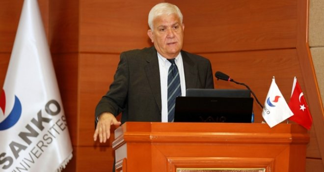 Kıbrıslı Türk Profesörden Kanser Tedavisinde Umutlandıran Çalışma