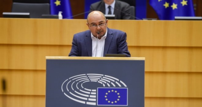 Kızılyürek'ten karma evlilikler kaynaklı vatandaşlık konusunda açıklama