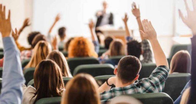 KKTC’deki üniversitelere 11 bin 587 öğrenci yerleşti!