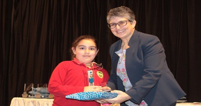 KTEV’İN KİTAP AYRACI VE KOMPOZİSYON YARIŞMALARI ÖDÜL TÖRENİ YAPILDI