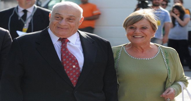 KURUCU CUMHURBAŞKANI DENKTAŞ’IN EŞİ AYDIN DENKTAŞ YAŞAMINI YİTİRDİ