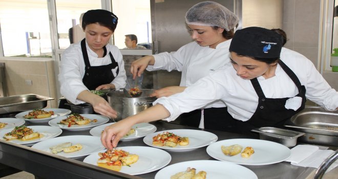 LAÜ gastronomi eğitimi alanında Kıbrıs’ta bir ekol