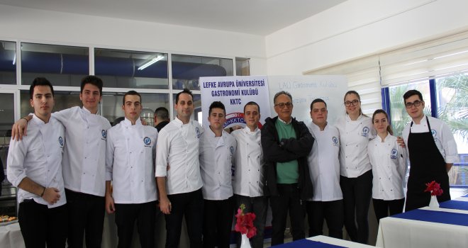 LAÜ Gastronomi öğrencileri hazırladıkları lezzetleri arkadaşlarına sundular