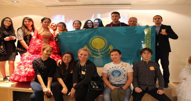 LAÜ’de Kazakistan’ın 25. Bağımsızlık Yıldönümü kutlandı...