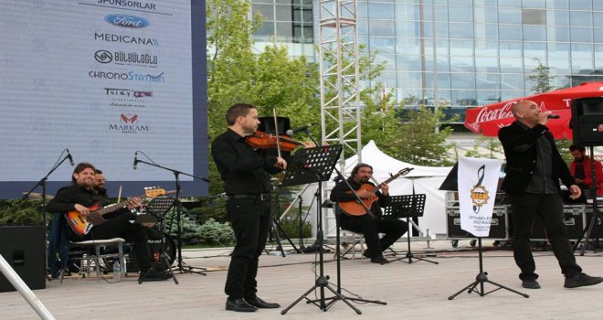 LBO, ANKARA’DAKİ ULUSLARARASI KÜLTÜR FESTİVALİ’NDE ÜLKEYİ TEMSİL ETTİ..