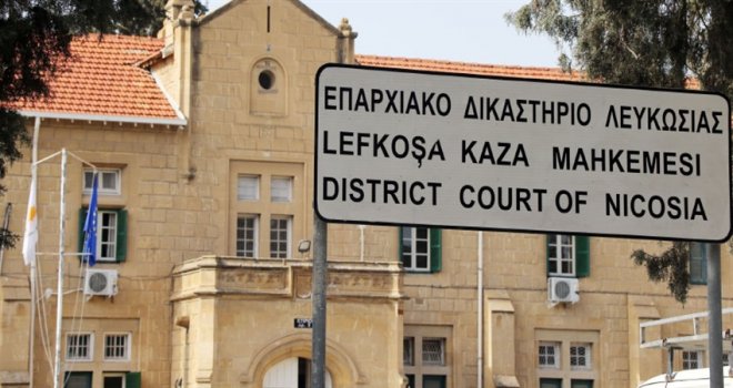 LEFKOŞA RUM KAZA MAHKEMESİ’NDE PATLAMA VE YANGIN
