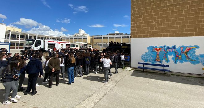Lefkoşa’da Deprem Farkındalık Semineri düzenlendi