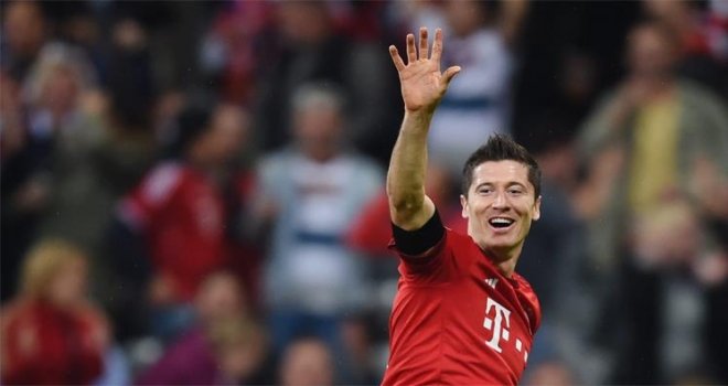 Lewandowski 9 Dakikada Attığı 5 Golle Guinness Rekorlar Kitabı'na Girdi