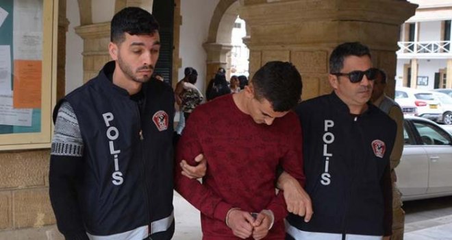Libyalı öğrenci, detektör Zeyna’yı atlatamadı