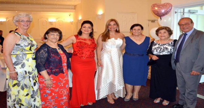LONDRA YARDIM MELEKLERİ, KANSER HASTALARINA YARDIM DERNEĞİ’NE 2 BİN 165 STERLİN BAĞIŞLADI