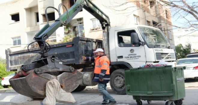 LTB ekipleri önce temizliyor, sonra ilaçlıyor