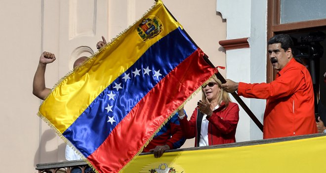 Maduro'dan orduya talimat: Kolombiya'dan gelecek olası bir saldırıya karşı hazırlıklı olun