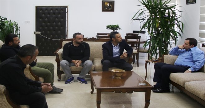 MALİYE BAKANI DENKTAŞ, BAZI SİVİL TOPLUM ÖRGÜTLERİ İLE BİRARAYA GELDİ.