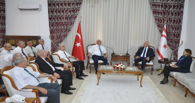 MECLİS BAŞKAN YARDIMCISI ZORLU TÖRE, BARIŞ KUVVETLERİ GAZİLER DERNEĞİ’Nİ KABUL ETTİ.