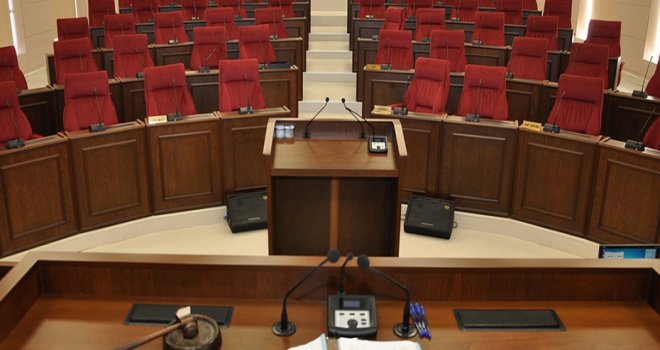 Meclis bugün ikinci toplantısını yapıyor