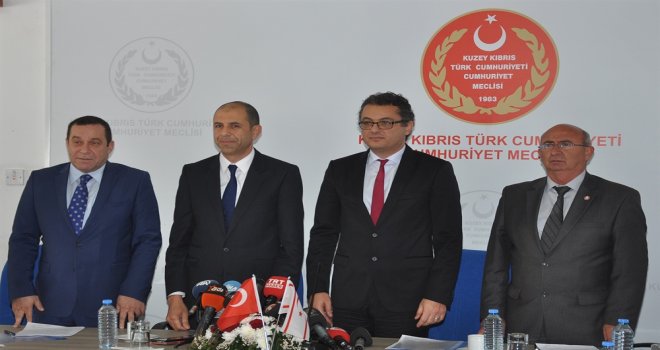 MECLİS KABİNENİN ONAYI İÇİN 13.00’TE TOPLANACAK' BAŞBAKANLIKTA DEVİR TESLİM 14.00’TE