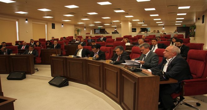 MECLİS’TE YENİERENKÖY BELEDİYESİ’NİN DURUMU VE TEŞVİKLER GÜNDEM OLDU.