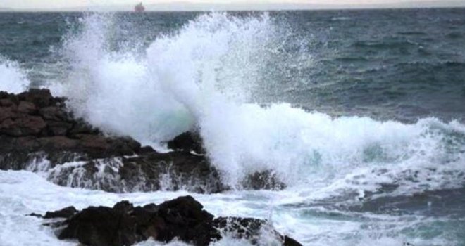Meteorolojiden denizlerde fırtınamsı rüzgar uyarısı
