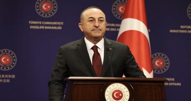 Mevlüt Çavuşoğlu: İsveç hükümeti bu alçak eyleme izin vererek bu suça ortak olmuştur