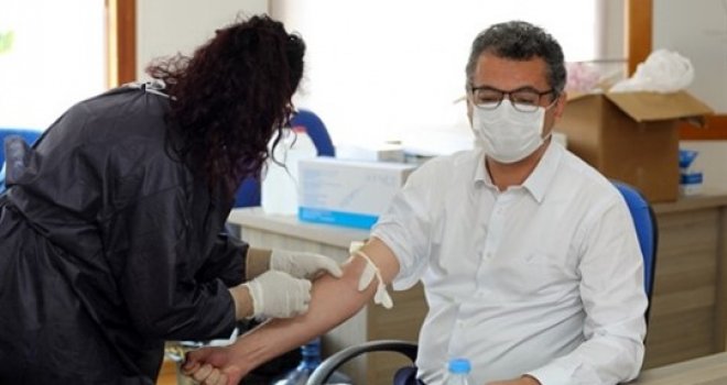 Milletvekili ve meclis çalışanlarına test yapıldı