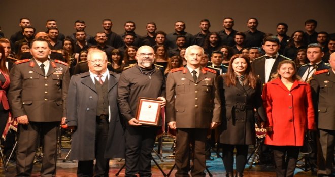 MİLLİ MÜCADELE VE ŞEHİTLERİ ANMA PROGRAMI GERÇEKLEŞTİRİLDİ