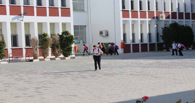Öğrencinin yükü ağır