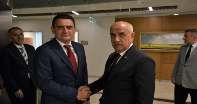 Oğuz Ankara’da TC Tarım Bakanı Kirişci ile görüştü