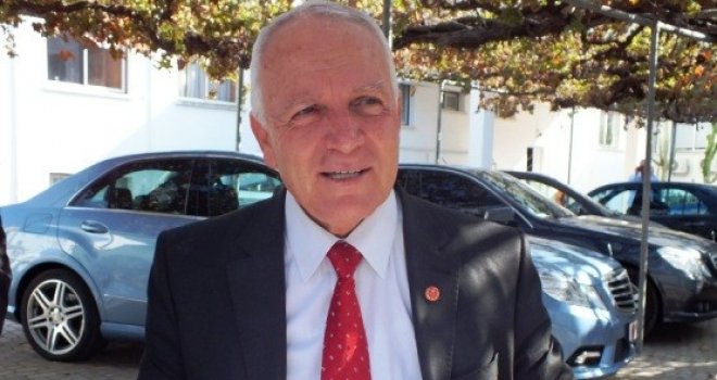 Orada sadece Arapça ve Kuran eğitimi alınmıyor..