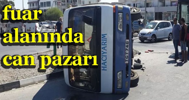 Otobüsle minibüs çarpıştı, minibüs yola devrildi