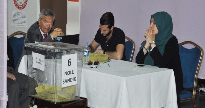 Oy verme işlemi başladı