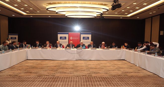 ÖZÇINAR, İSTANBUL’DA GERÇEKLEŞTİRİLEN TDBB YÖNETİM KURULU TOPLANTISI’NA KATILDI