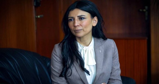 Özdenefe: Girne Limanı’ndaki çalışmalar acilen neticelendirilmesi lazım