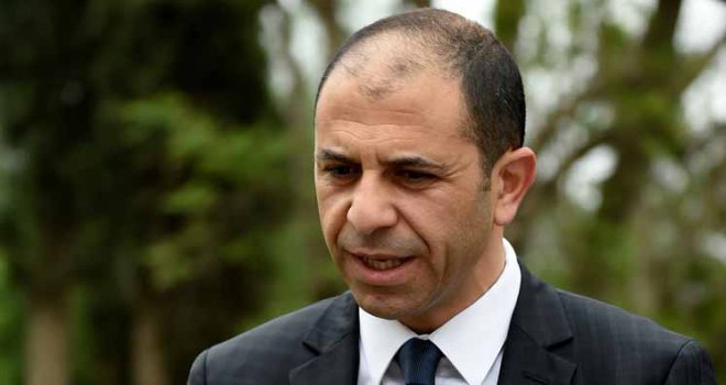 ÖZERSAY, TÜM OLUMSUZLUKLARA RAĞMEN HÜKÜMET KARARLI ADIMLARLA GÖREVİNE DEVAM EDİYOR