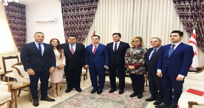 ÖZGÜRGÜN, İSLAM KONFERANSI DİYALOG VE İŞBİRLİĞİ GENÇLİK FORMU  HEYETİNİ KABUL ETTİ