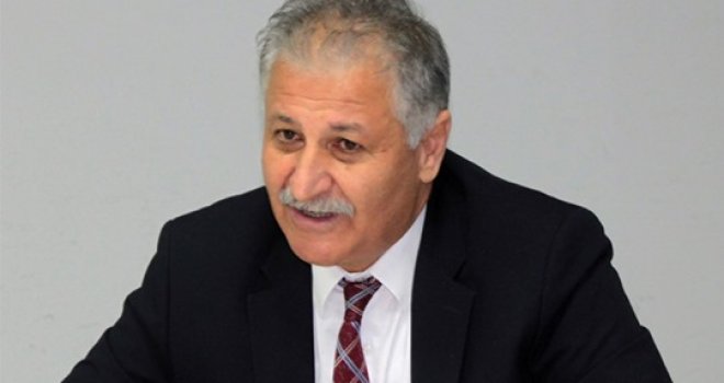 Pilli: "Hakaret ve küfürlerle ilgili dosya hazırlanıyor"