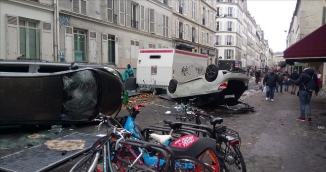 PKK yanlıları Paris'i savaş alanına çevirdi
