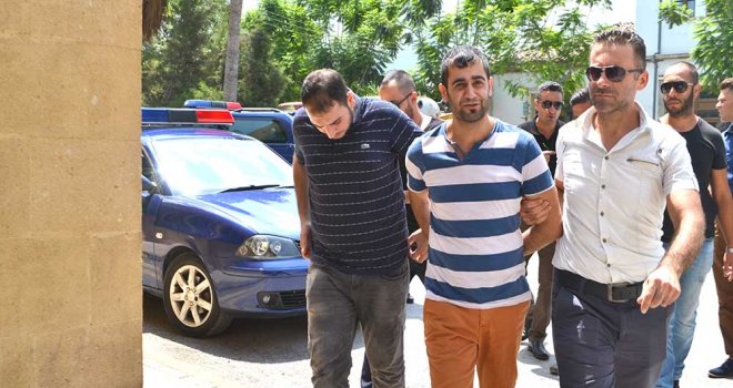 Polis 3.Hırsızı Arıyor