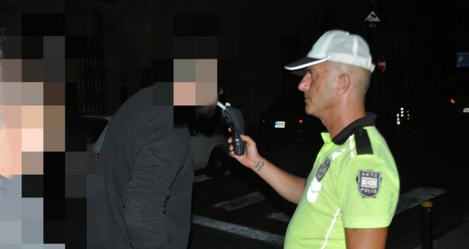 Polisin sıkı denetimleri sürüyor... 17 Araç trafikten men edildi, 2 sürücü tutuklandı!