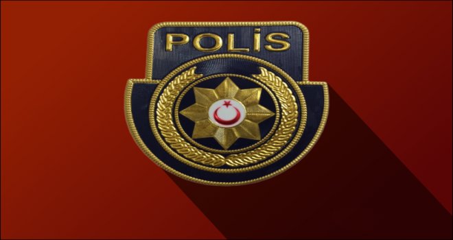 POLİSTEN SÜRÜCÜLERE UYARI: YOLLARDA SU BİRİKİNTİLERİ OLUŞMUŞTUR
