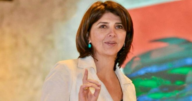 Rum Basını: Holguin pazartesi günü adaya geliyor