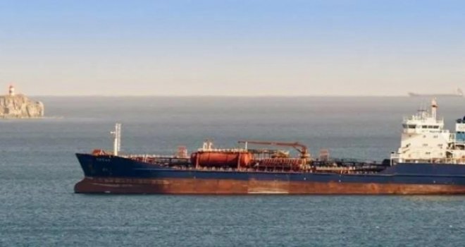 Rus petrolüne tavan fiyat uygulanması yüzünden, 20 tanker Rum tarafının gemi sicilinden kaydını sildirdi