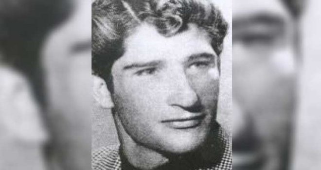 Ruso için buruk sevinç