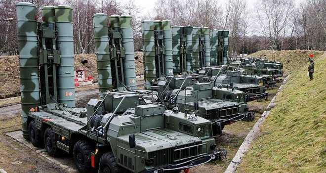 Rusya Türkiye’ye temin edilecek S-400'lerin üretimine başladı.