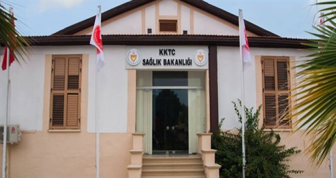 SAĞLIK BAKANLIĞI GRİP VE PNÖMOCOC AŞILARI İLE İLGİLİ AÇIKLAMA YAPTI