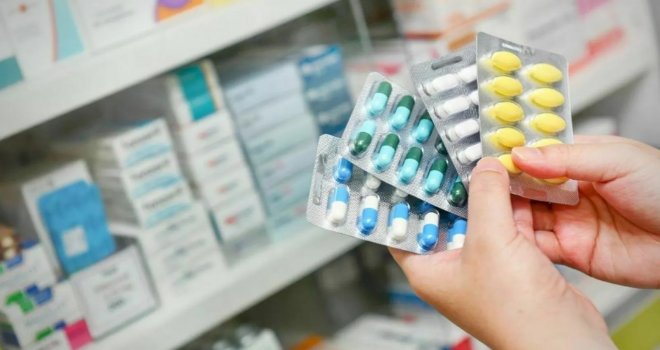 Sağlık Bakanlığı: İhtiyaç duyulan bazı ilaçlar daha ülkeye geldi