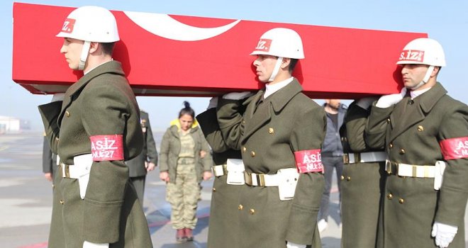 Şehitlerimizi uğurluyoruz..