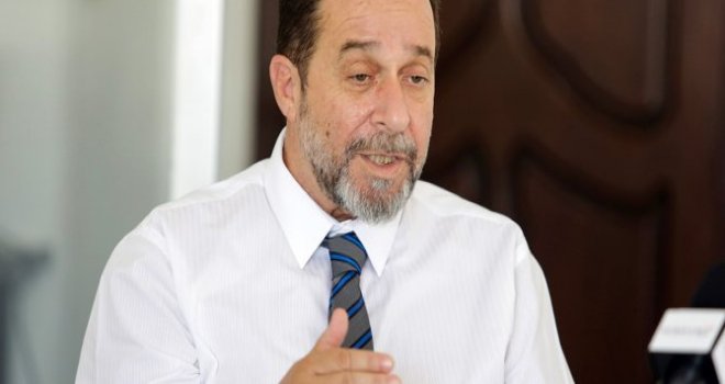 Serdar Denktaş: Hükümetin Plansızlığı, Vatandaşı İki İşte Çalışıyor