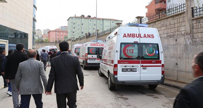 Siirt'te terör saldırısı: 6 güvenlik korucusu şehit oldu...