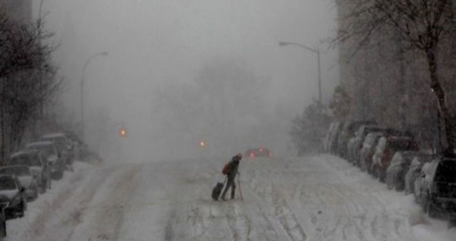 Soğuk hava ve kar yağışı Avrupa ve ABD’de can aldı
